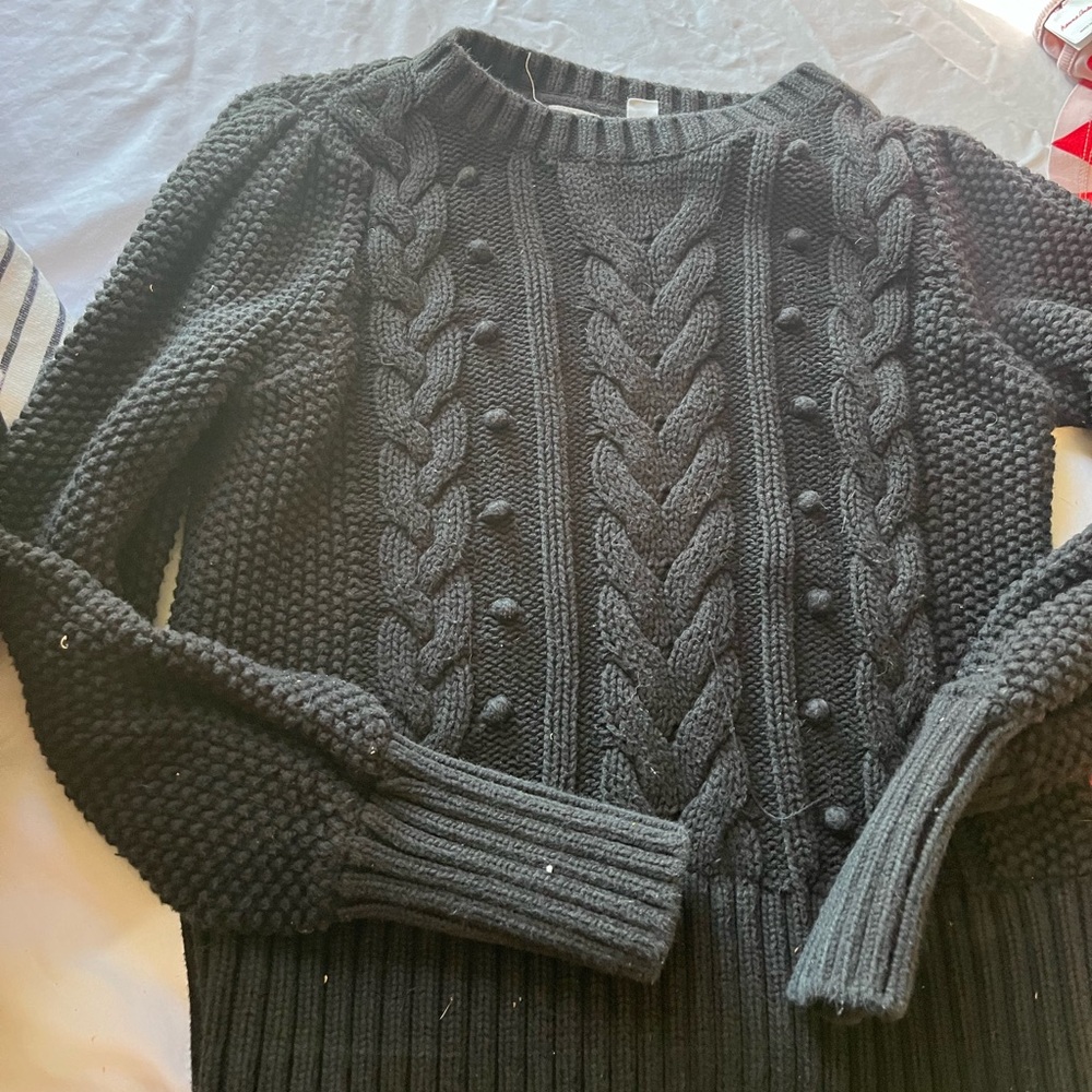Black gap kids L sweater